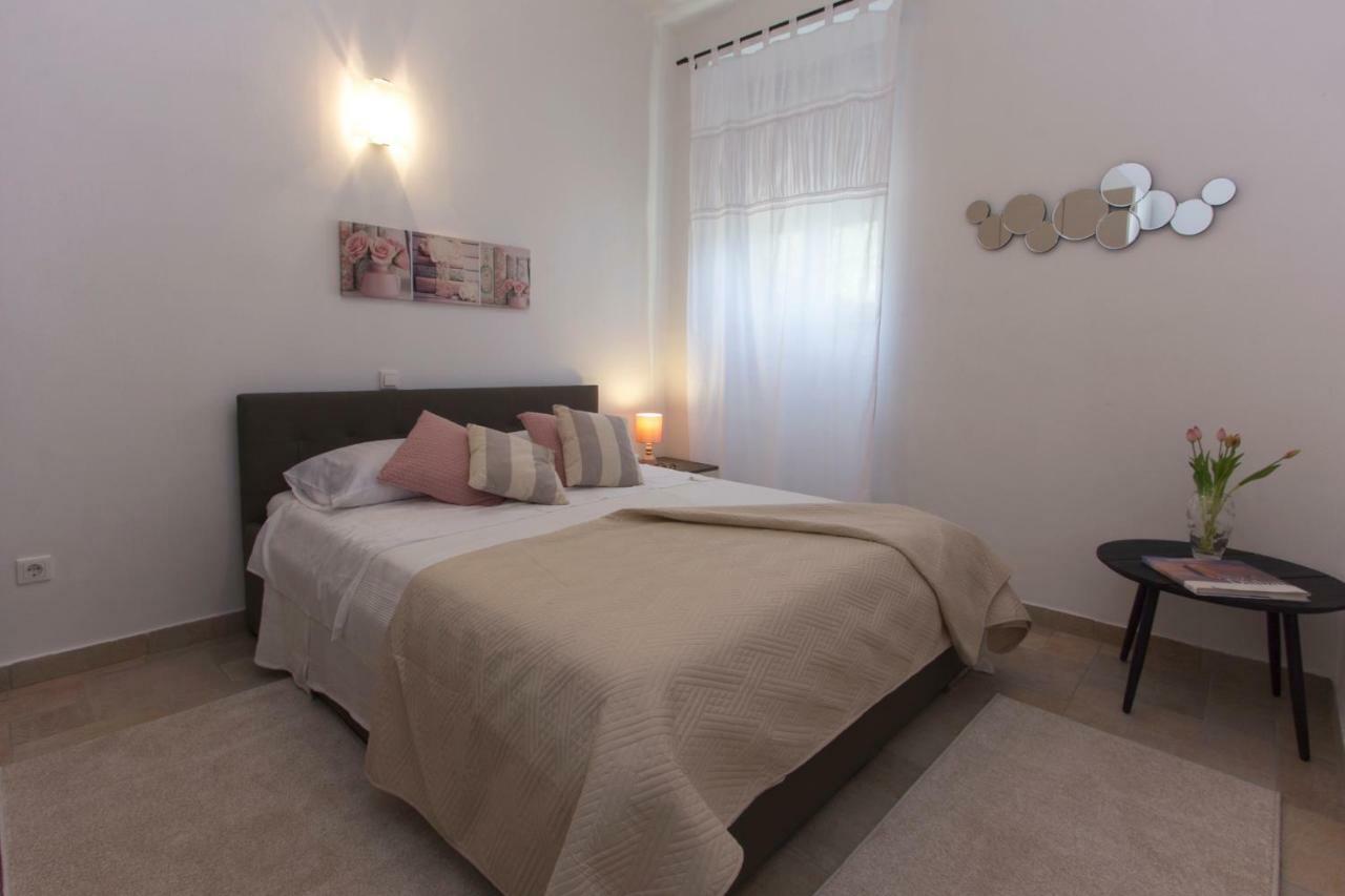 Apartment Ema Zadar Exteriör bild